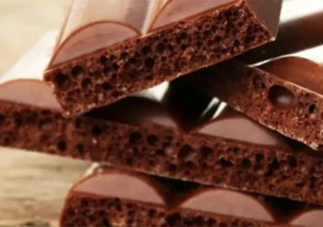 Food-aerated-chocolate