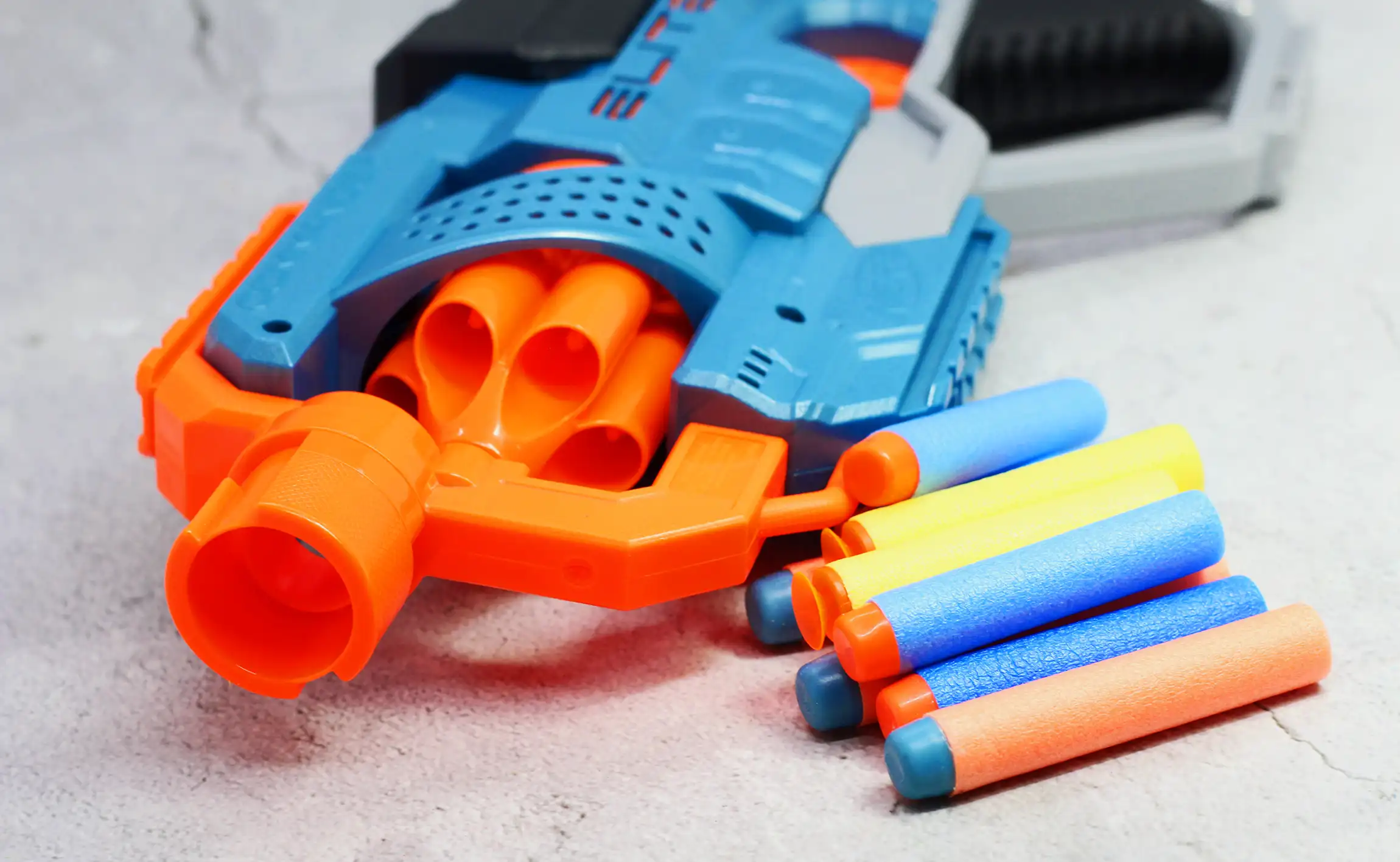 Alicat 用于聚氨酯块状料工艺的质量流量控制器